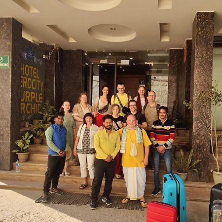 Hotel Aerocity Purple Orchid Neu-Delhi Exterior foto